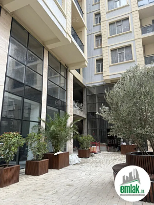 Satılır 2 otaqlı yeni tikili 60 m²
