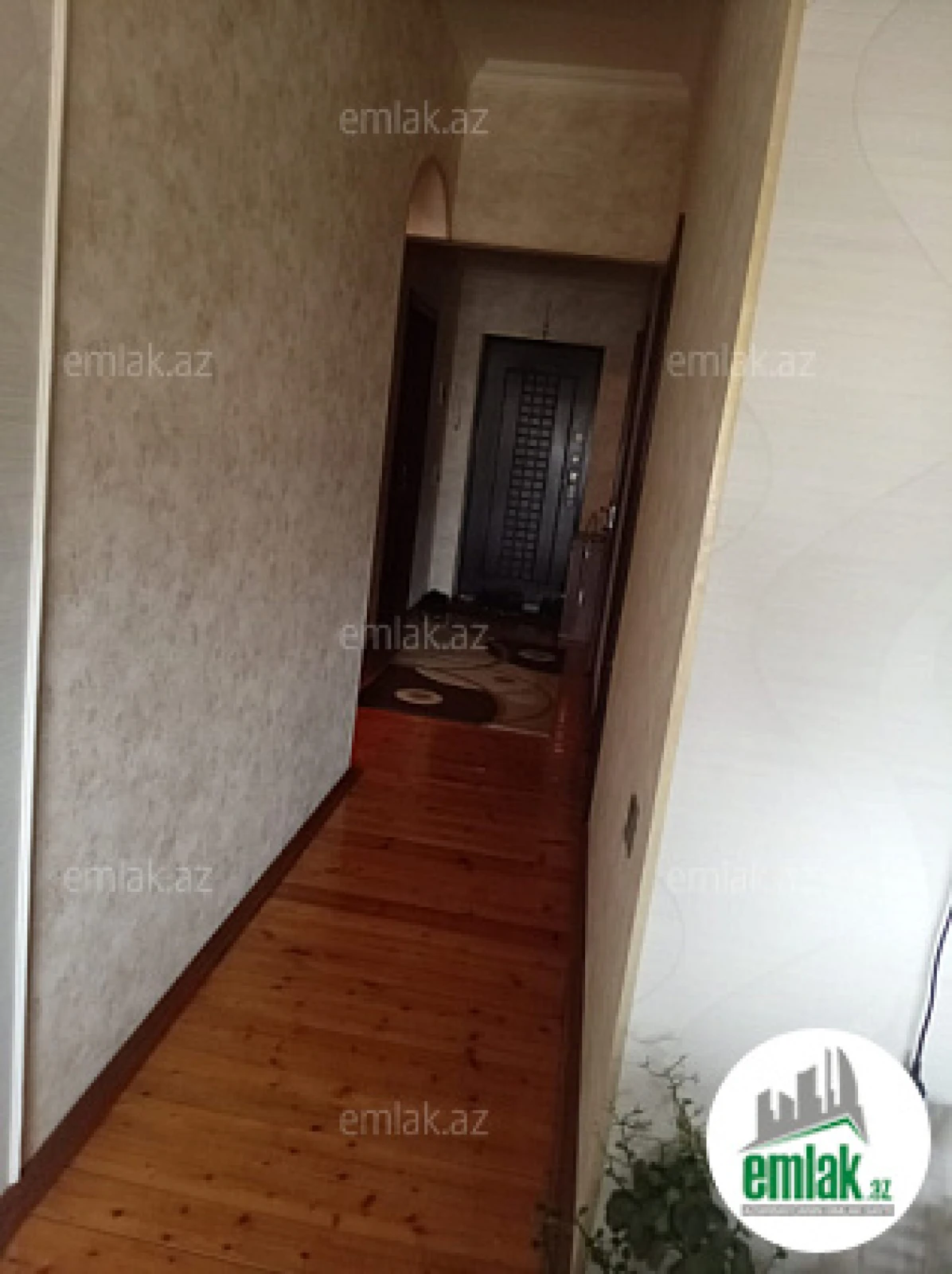 Satılır 2 otaqlı yeni tikili 72 m²