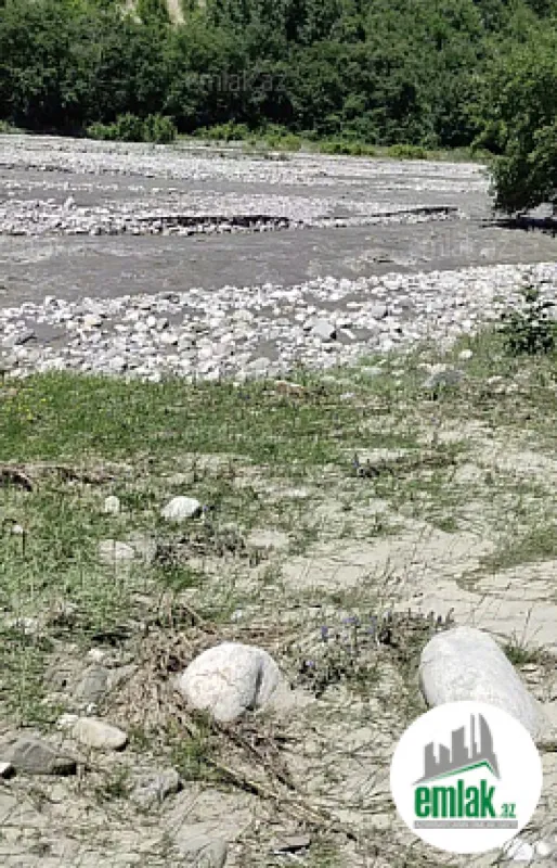 Satılır torpaq sahəsi 9 m²