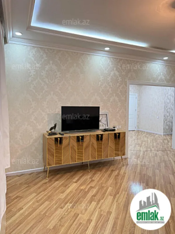 Satılır 4 otaqlı həyət evi 168 m²