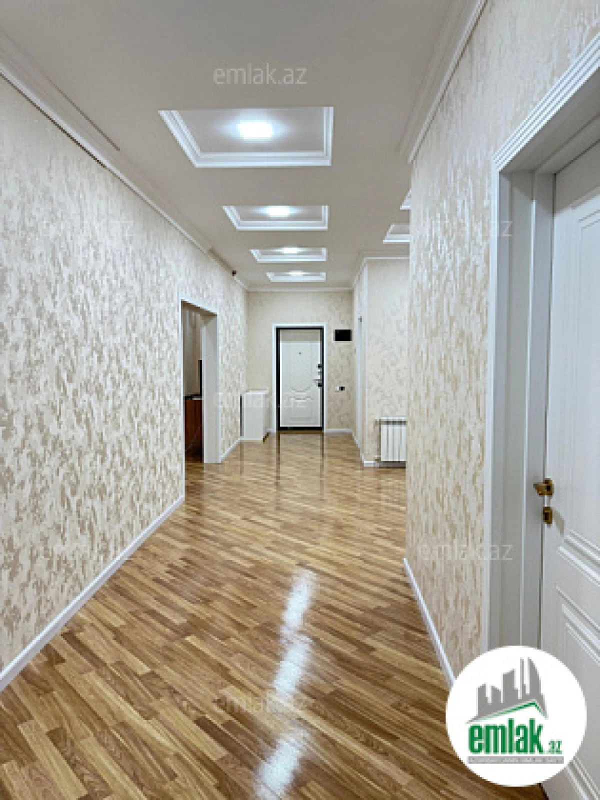 Satılır 4 otaqlı həyət evi 168 m²