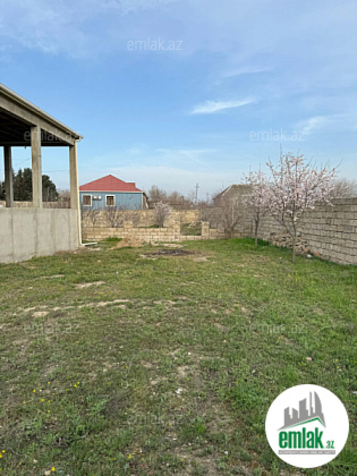 Satılır 4 otaqlı həyət evi 168 m²