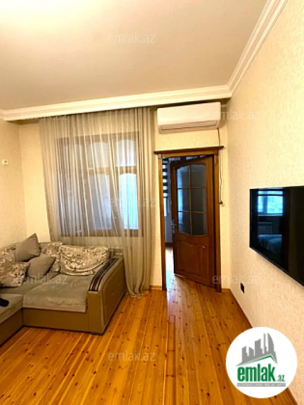 Satılır 2 otaqlı yeni tikili 75 m²