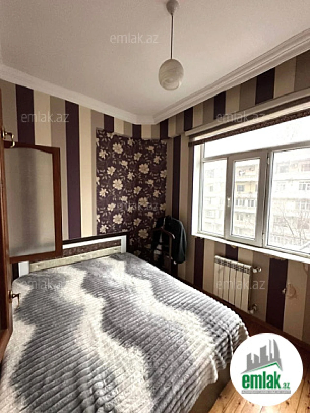 Satılır 2 otaqlı yeni tikili 75 m²