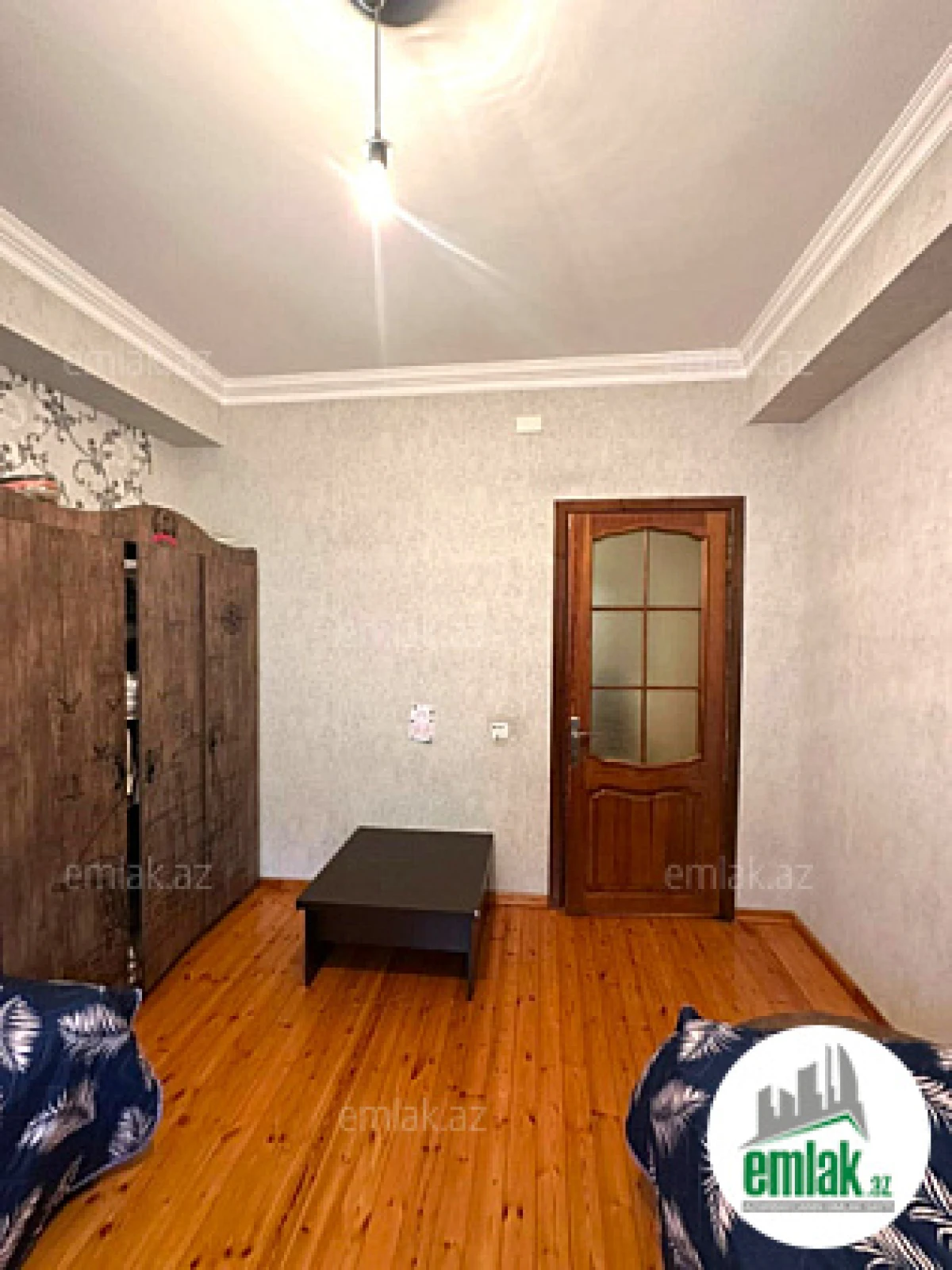 Satılır 2 otaqlı yeni tikili 75 m²