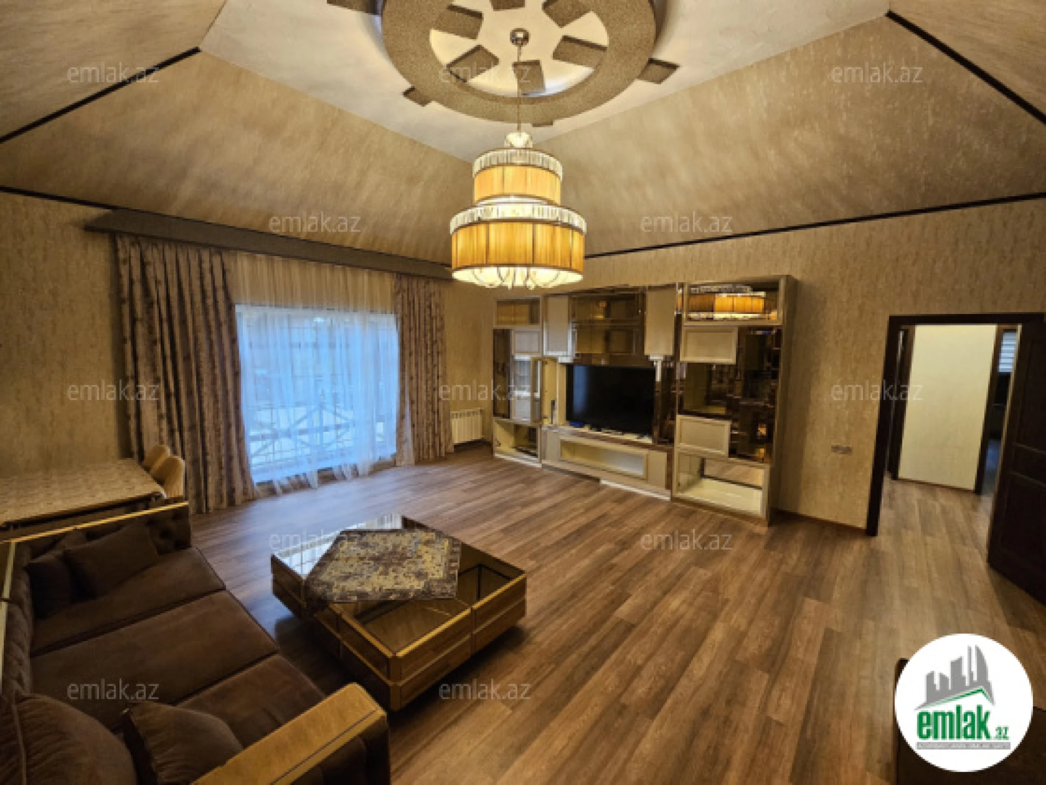 Satılır 4 otaqlı həyət evi 220 m²