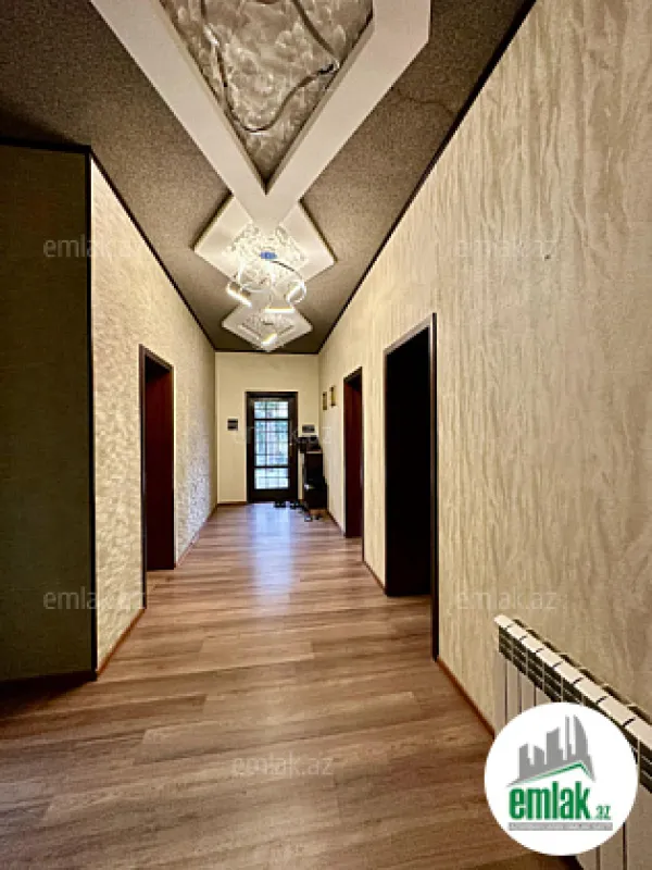 Satılır 4 otaqlı həyət evi 220 m²