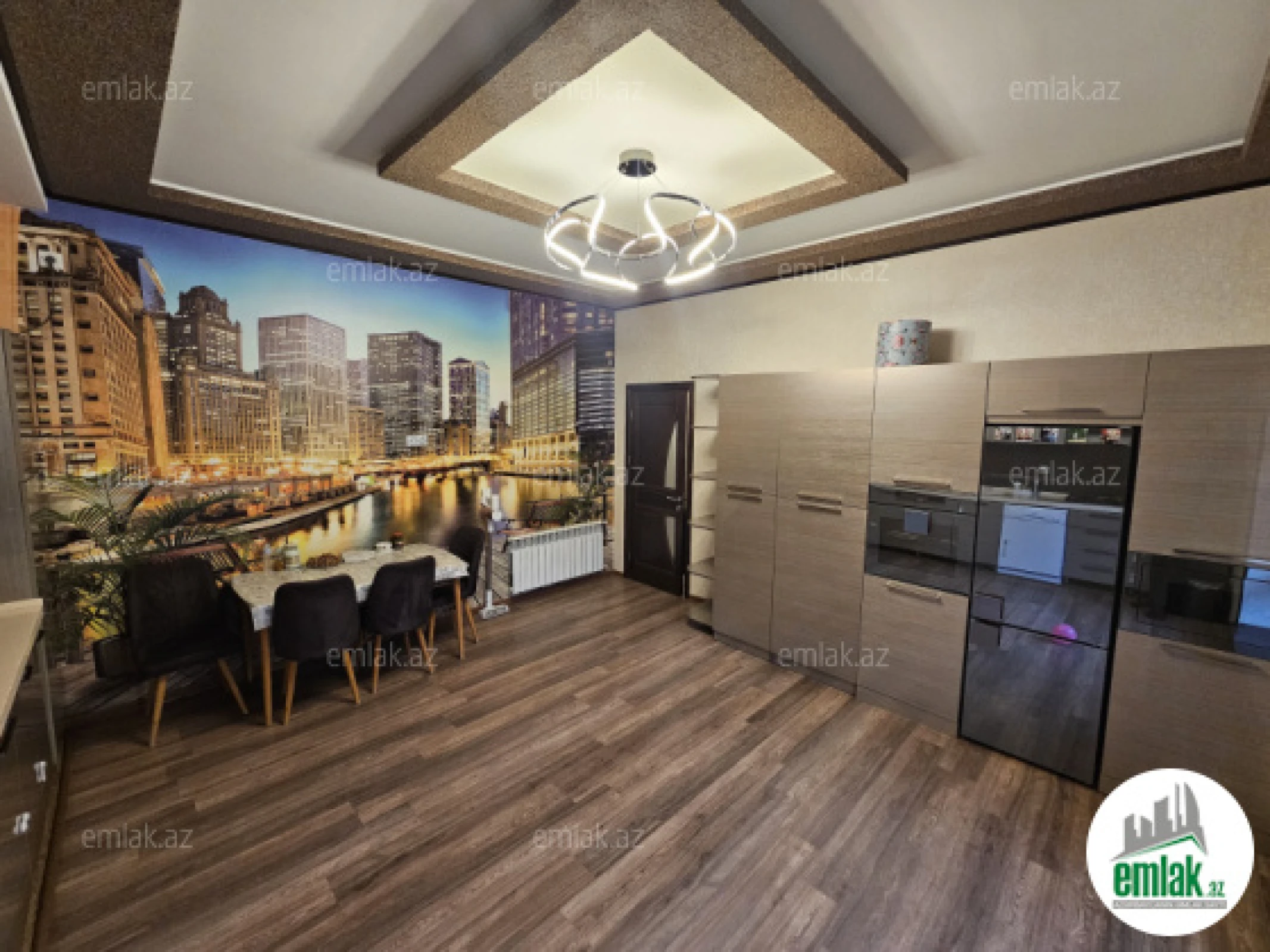 Satılır 4 otaqlı həyət evi 220 m²