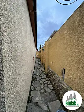 Satılır 4 otaqlı həyət evi 220 m²