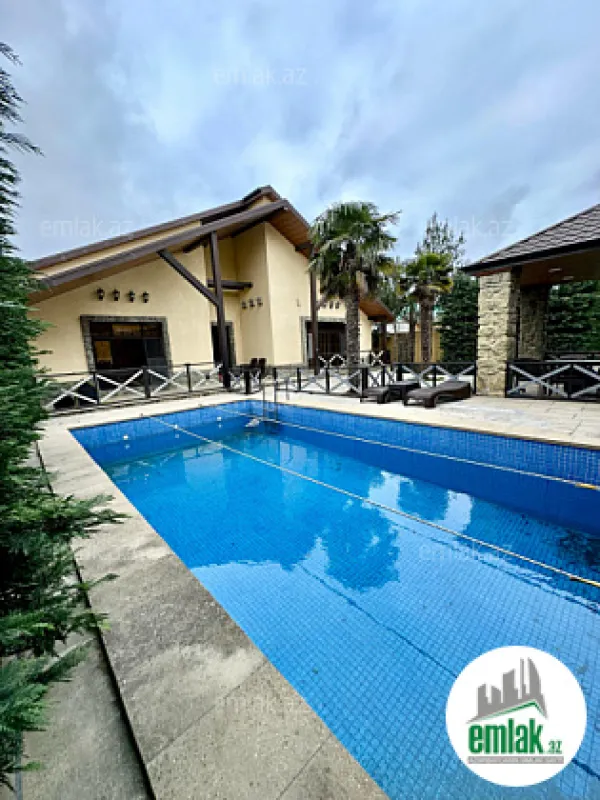 Satılır 4 otaqlı həyət evi 220 m²