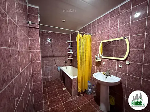 Satılır 2 otaqlı yeni tikili 90 m²