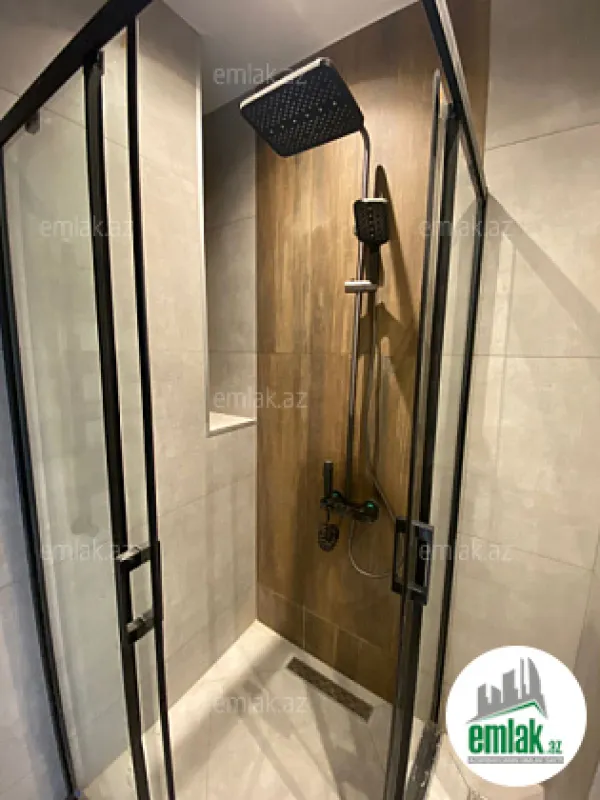 Satılır 3 otaqlı yeni tikili 98 m²