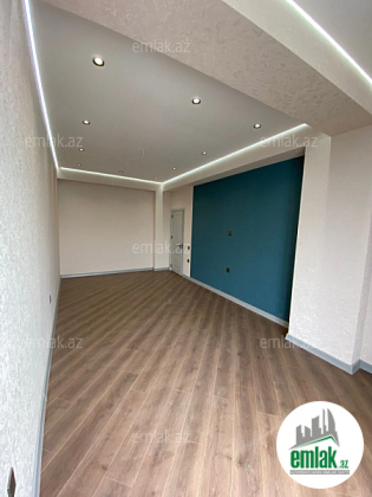 Satılır 3 otaqlı yeni tikili 98 m²