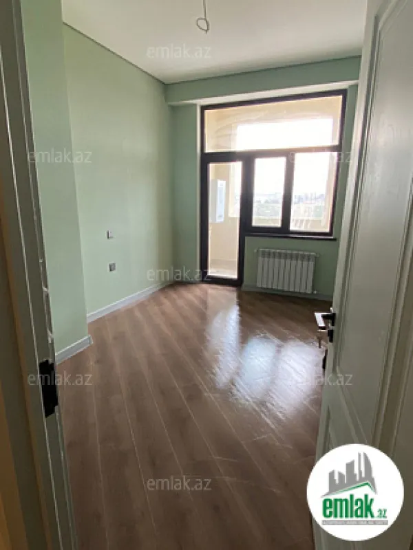 Satılır 3 otaqlı yeni tikili 98 m²