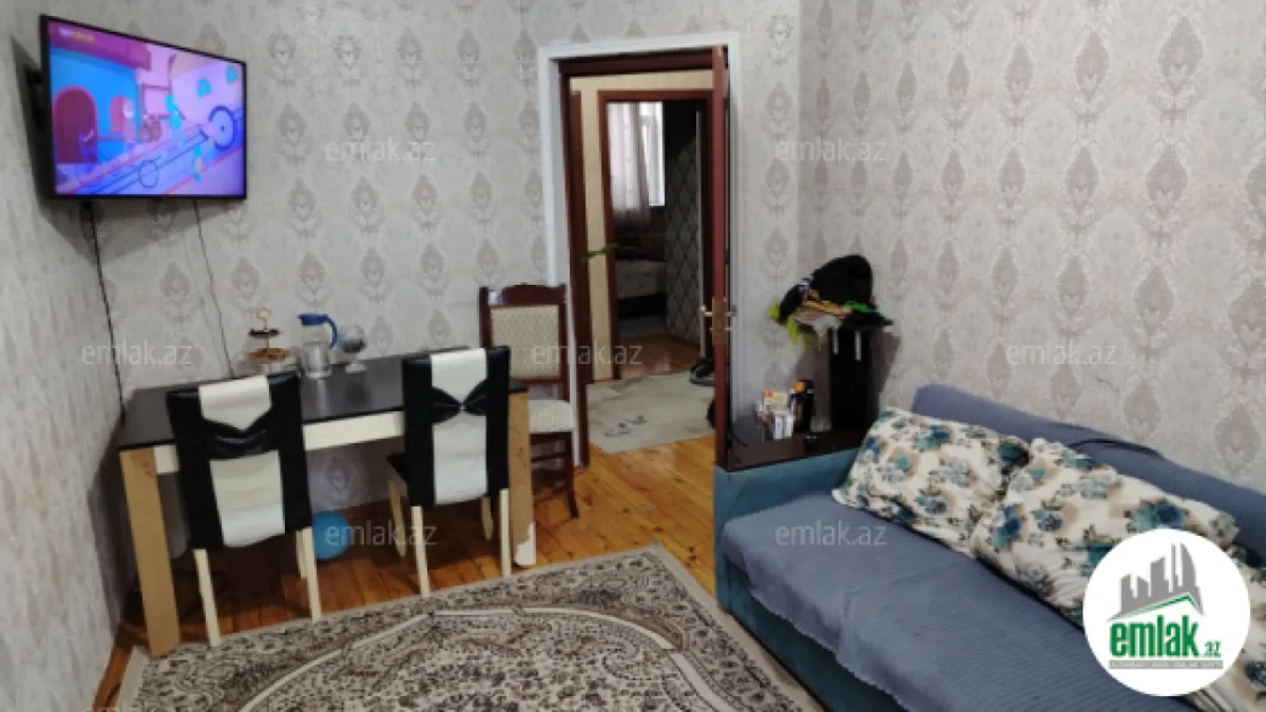 Satılır 3 otaqlı həyət evi 80 m²