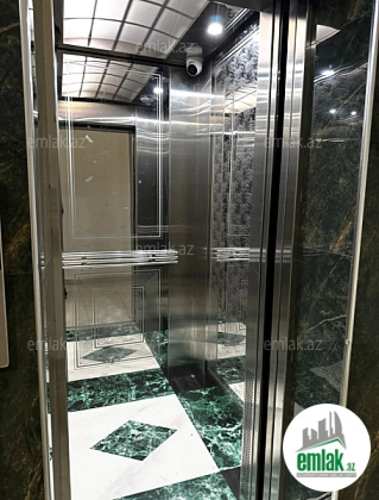 Satılır 2 otaqlı yeni tikili 55 m²