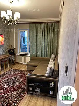 Satılır 1 otaqlı köhnə tikili 45 m²
