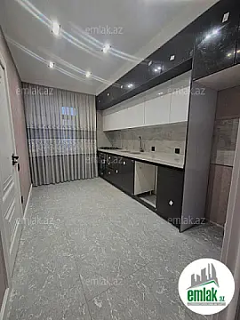 Satılır 3 otaqlı köhnə tikili 80 m²