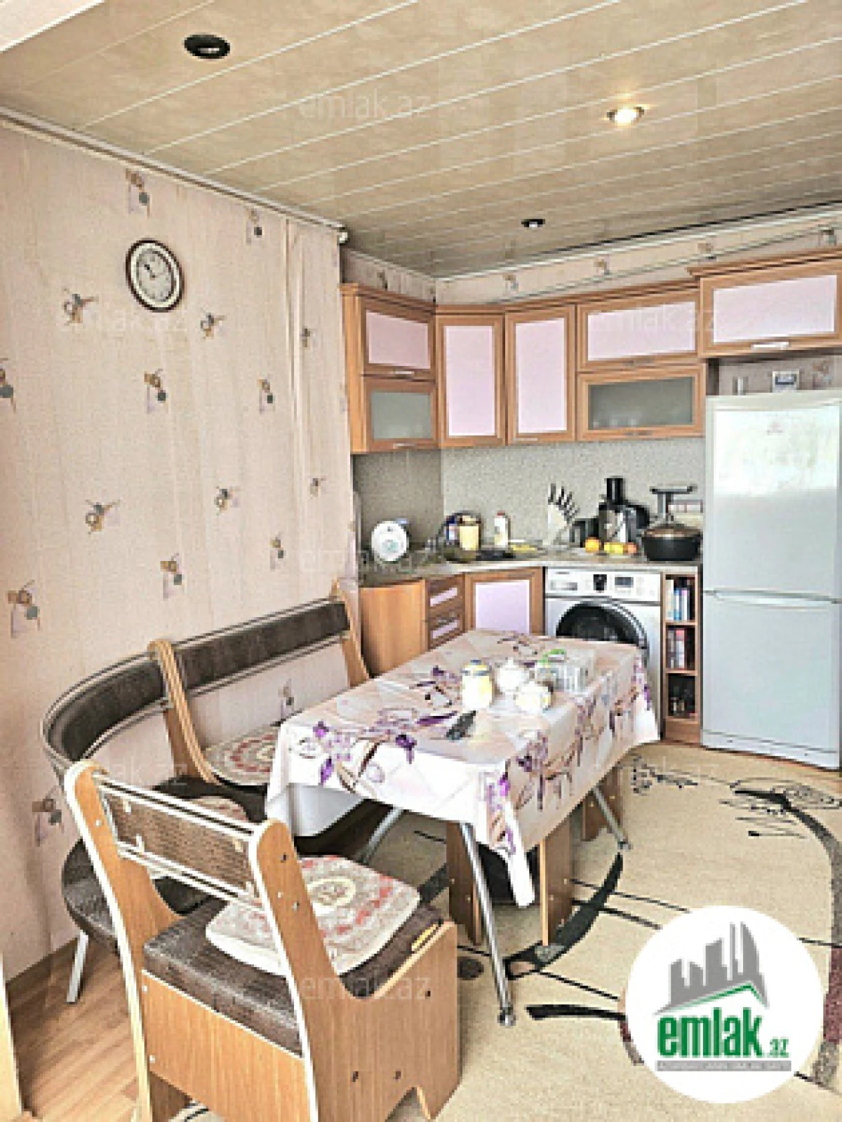 Satılır 2 otaqlı köhnə tikili 70 m²