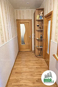 Satılır 2 otaqlı köhnə tikili 70 m²