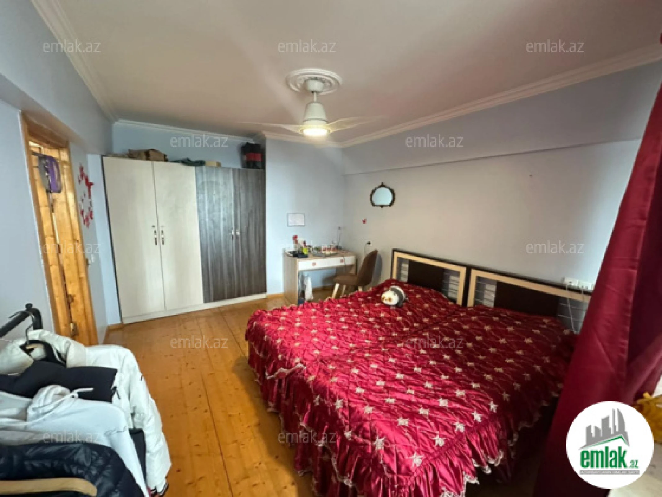 Satılır 3 otaqlı köhnə tikili 84 m²