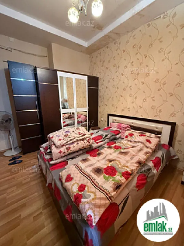 Satılır 2 otaqlı köhnə tikili 60 m²