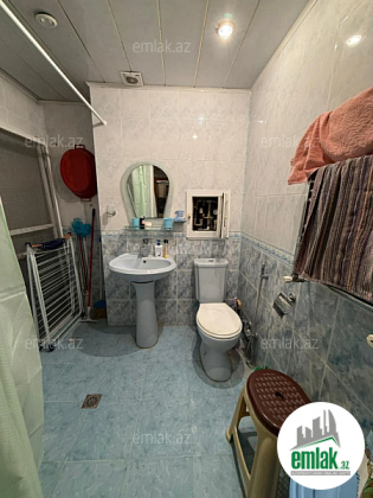 Satılır 2 otaqlı köhnə tikili 60 m²