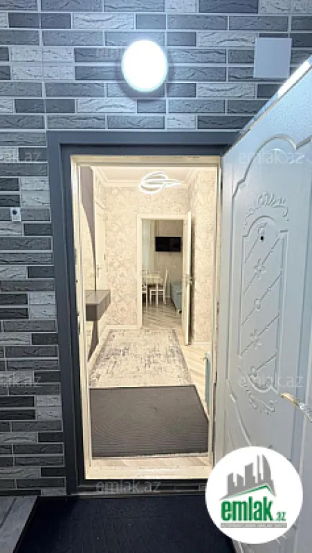 Satılır 3 otaqlı köhnə tikili 70 m²