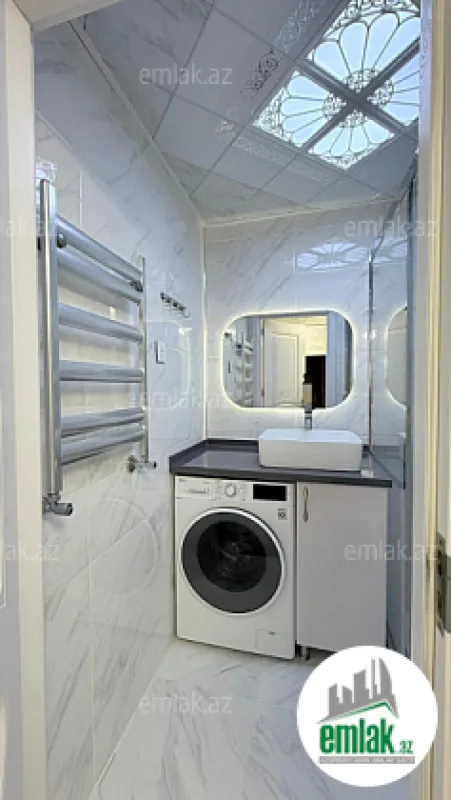 Satılır 3 otaqlı köhnə tikili 70 m²