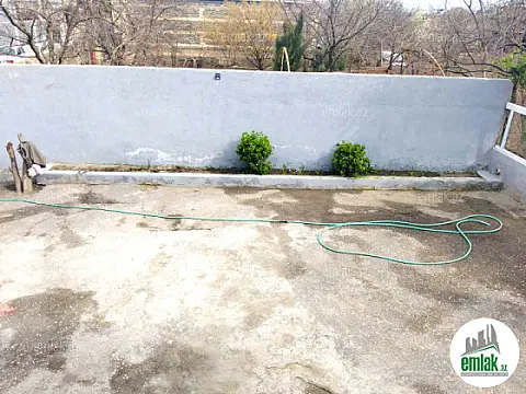 Satılır 4 otaqlı həyət evi 288 m²