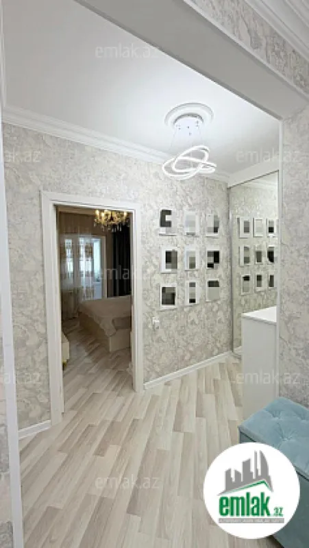 Satılır 3 otaqlı köhnə tikili 75 m²