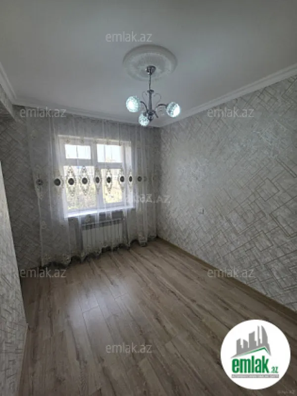 Satılır 3 otaqlı köhnə tikili 80 m²