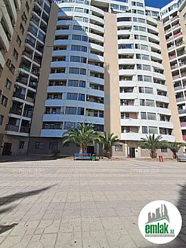 Satılır 3 otaqlı yeni tikili 130 m² — Bakı 3 otaq 130.00 m²