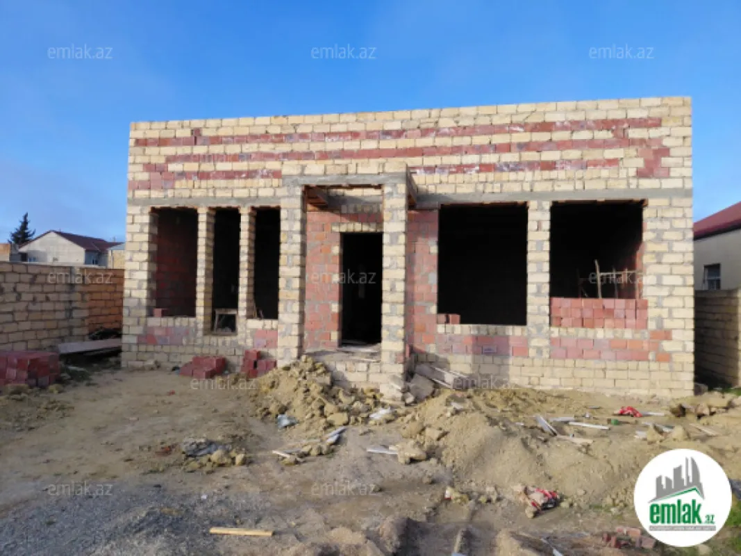 Satılır 4 otaqlı həyət evi 170 m²