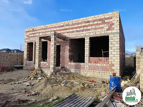 Satılır 4 otaqlı həyət evi 170 m²