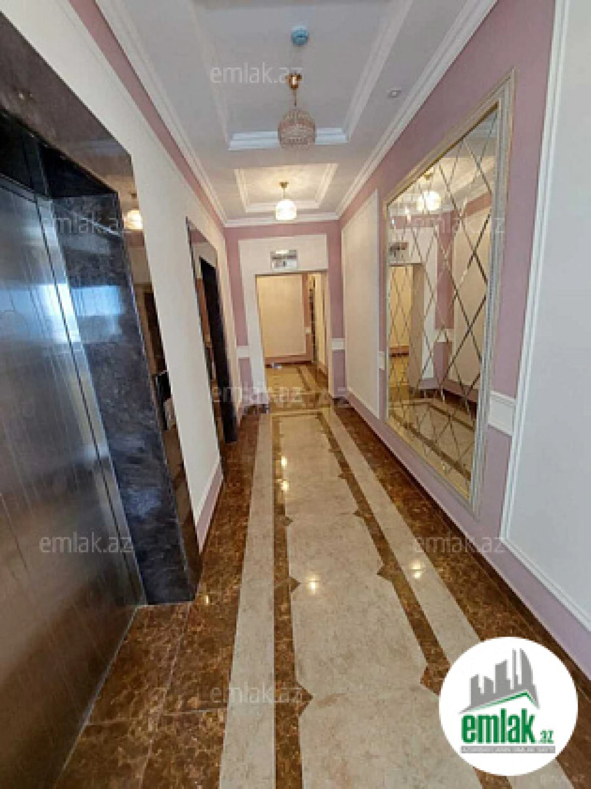 Satılır 4 otaqlı yeni tikili 205 m²