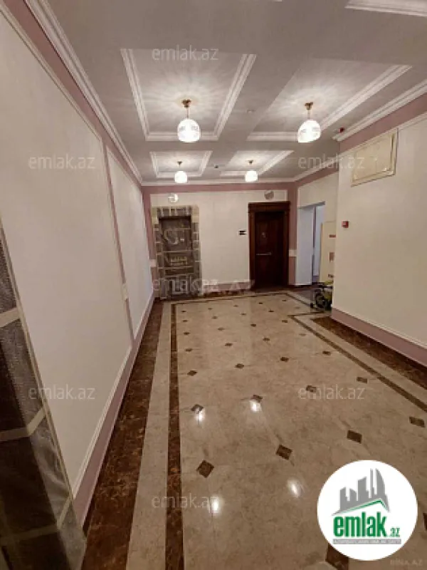 Satılır 4 otaqlı yeni tikili 205 m²