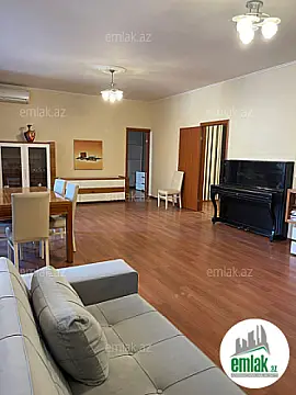 Satılır 3 otaqlı yeni tikili 137 m²