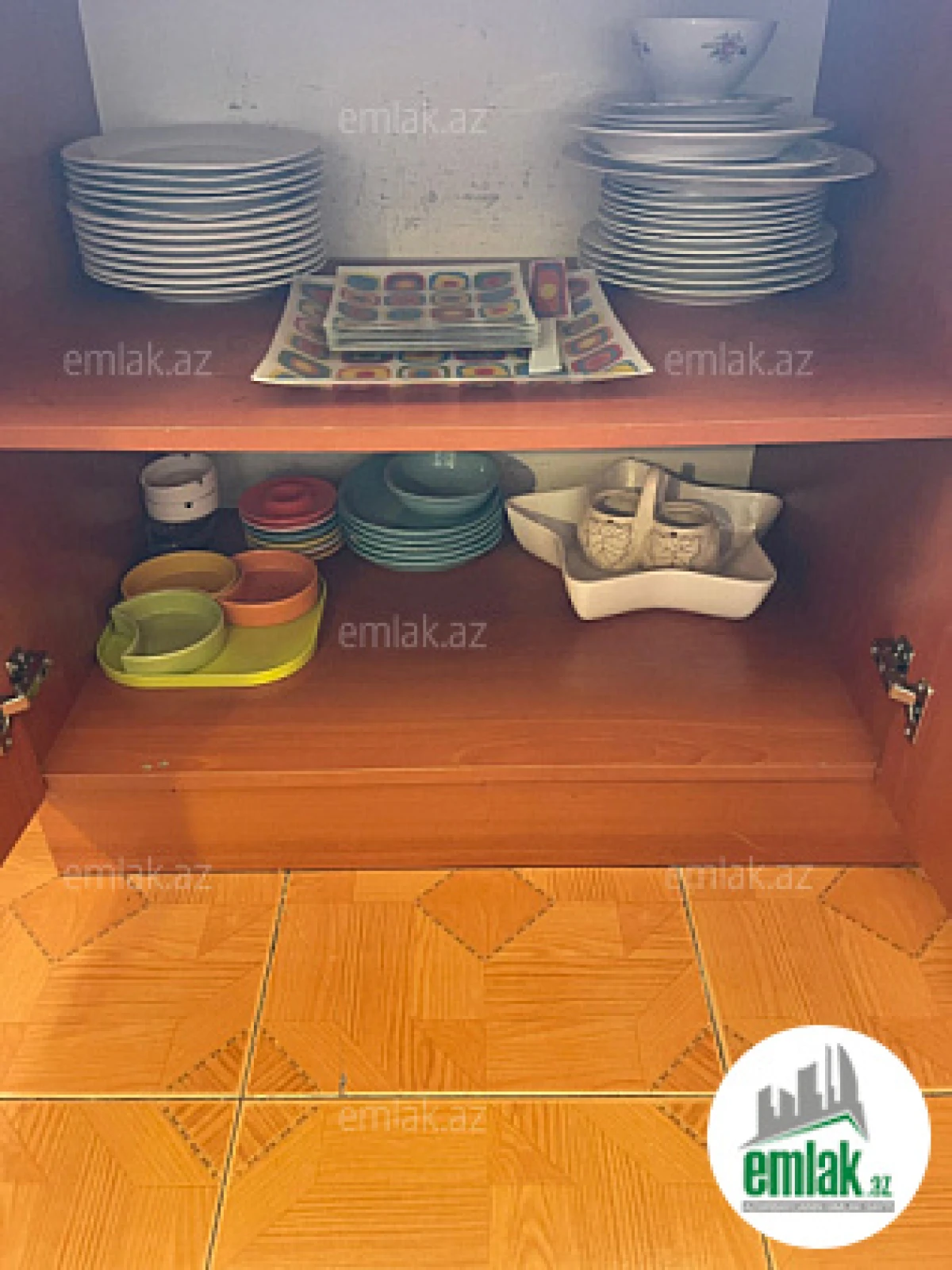 Satılır 3 otaqlı yeni tikili 137 m²