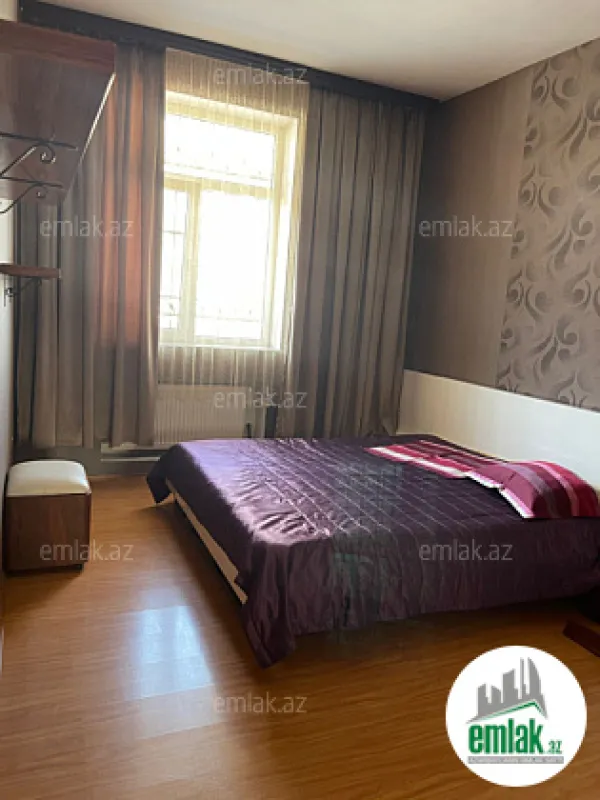 Satılır 3 otaqlı yeni tikili 137 m²