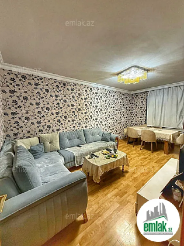 Satılır 3 otaqlı köhnə tikili 85 m²
