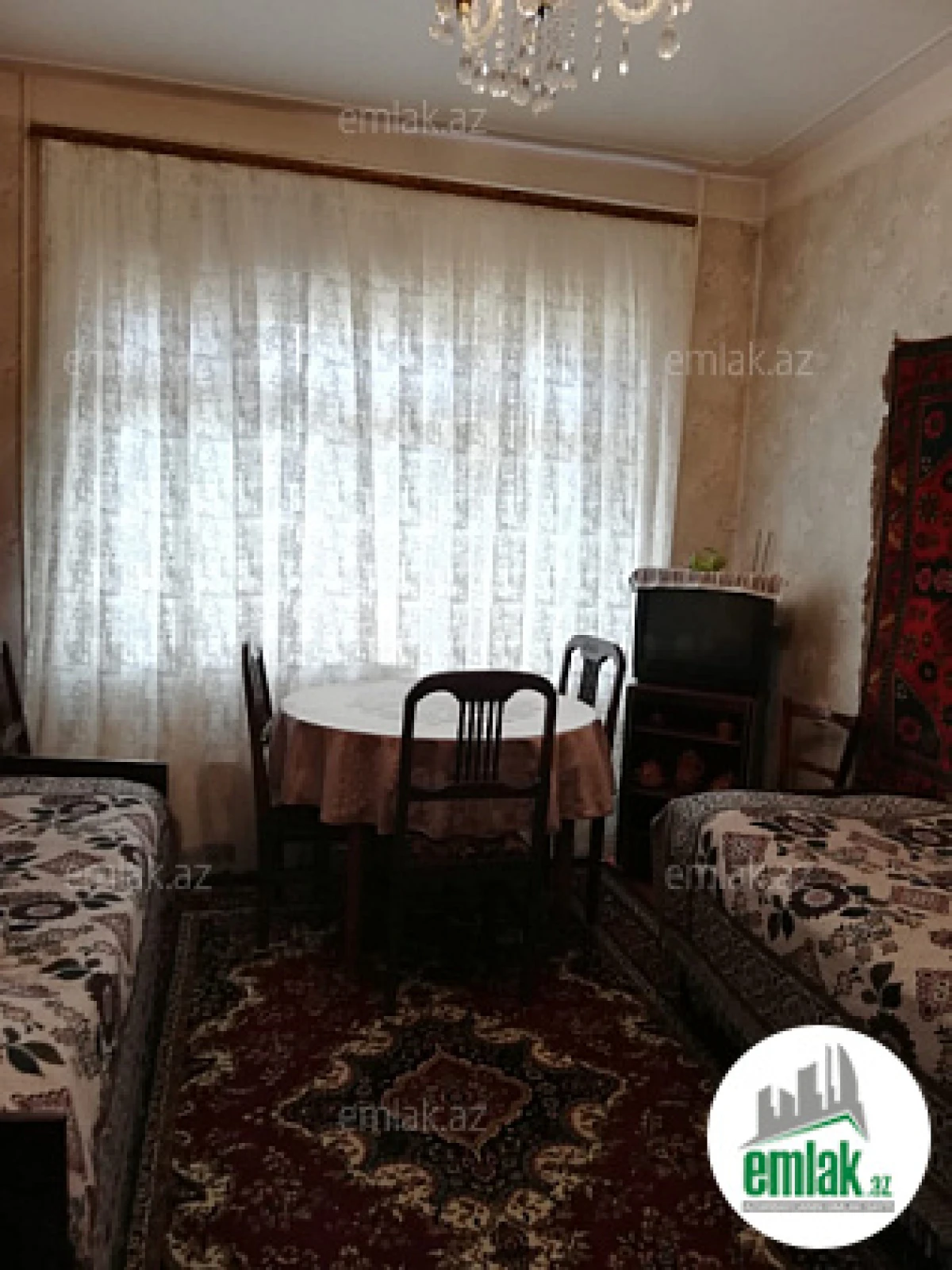 Satılır 3 otaqlı köhnə tikili 80 m²