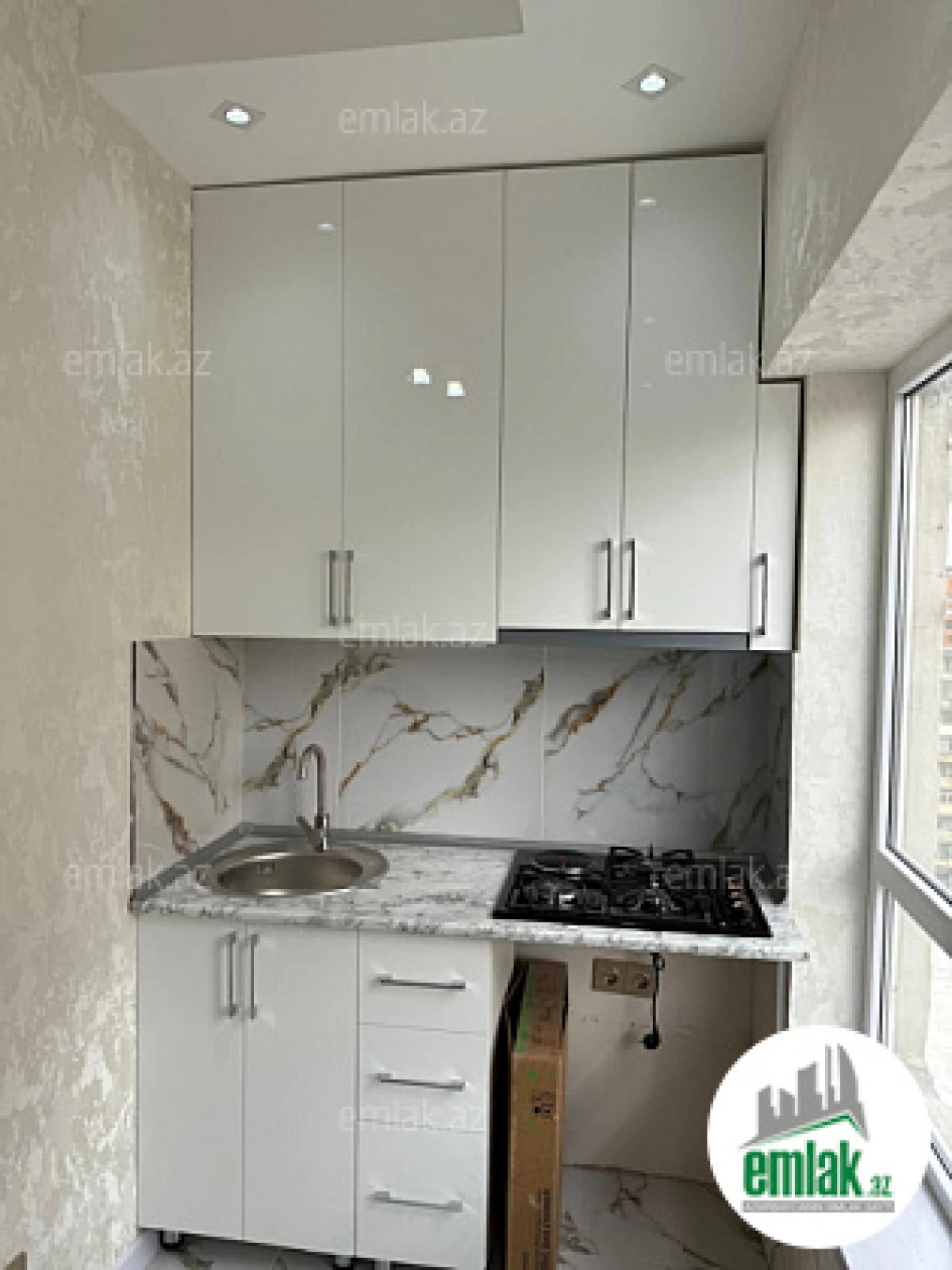 Satılır 2 otaqlı yeni tikili 60 m²