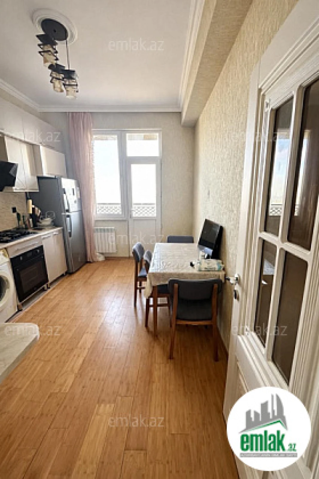 Satılır 3 otaqlı yeni tikili 93 m²