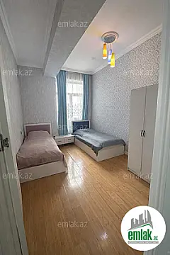 Satılır 3 otaqlı yeni tikili 93 m²