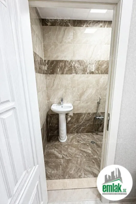 Satılır 3 otaqlı yeni tikili 93 m²