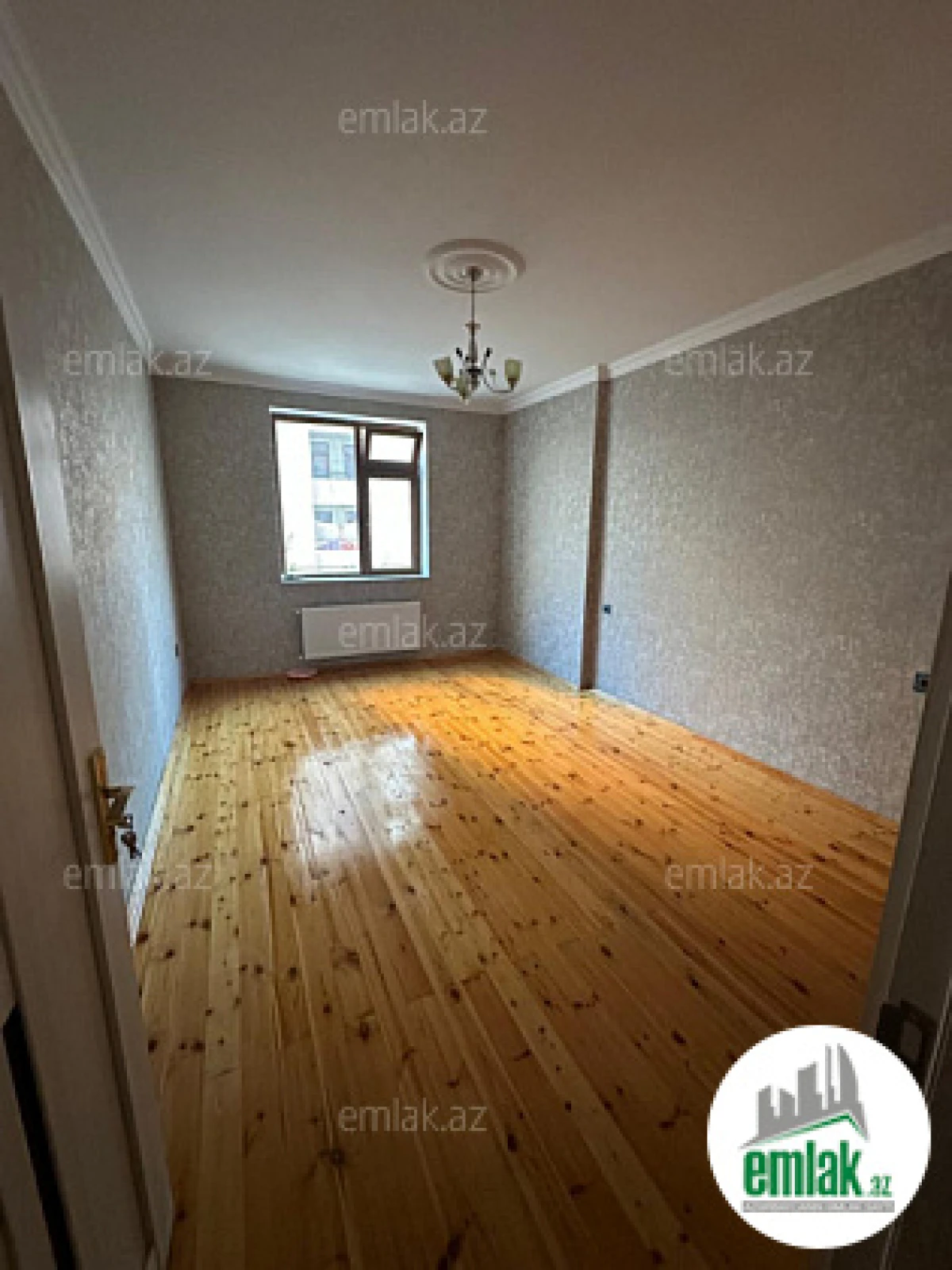 Satılır 4 otaqlı yeni tikili 110 m²