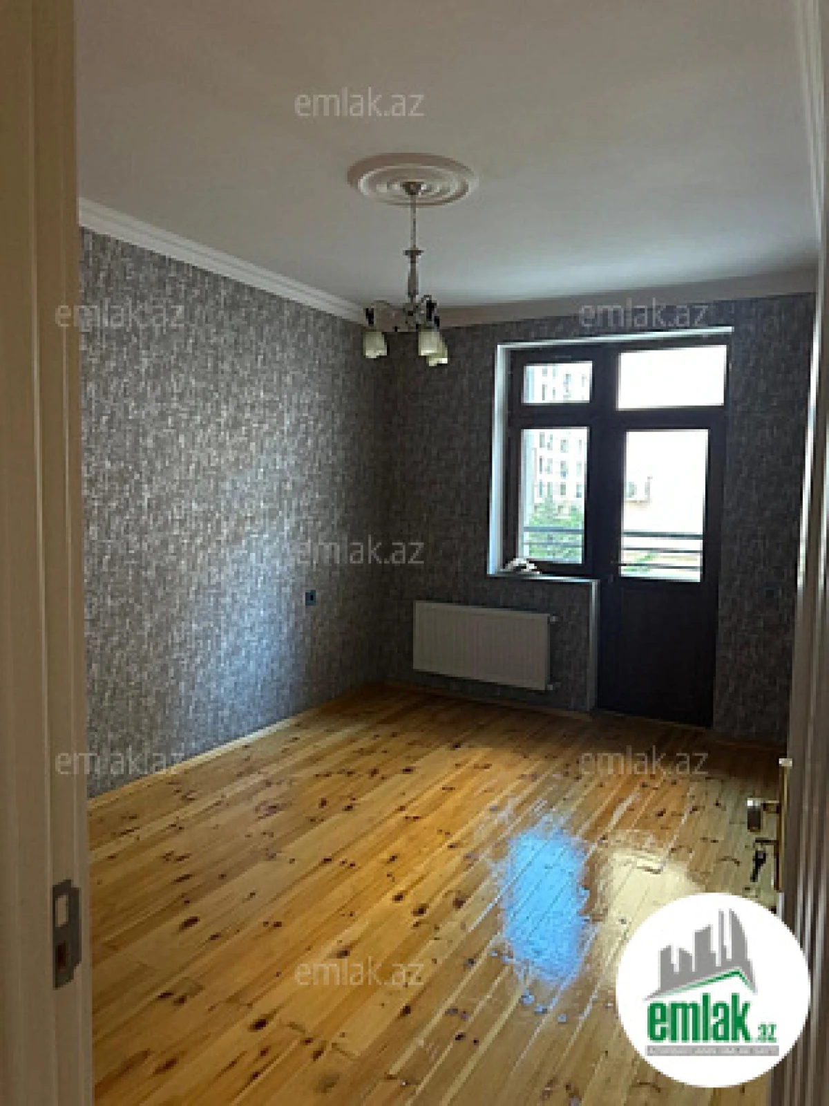 Satılır 4 otaqlı yeni tikili 110 m²