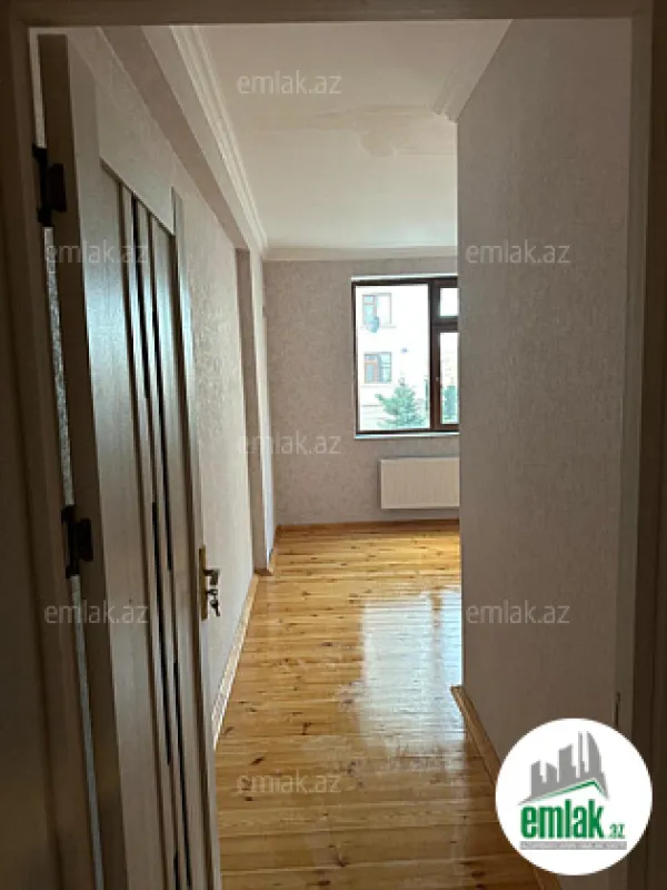 Satılır 4 otaqlı yeni tikili 110 m²