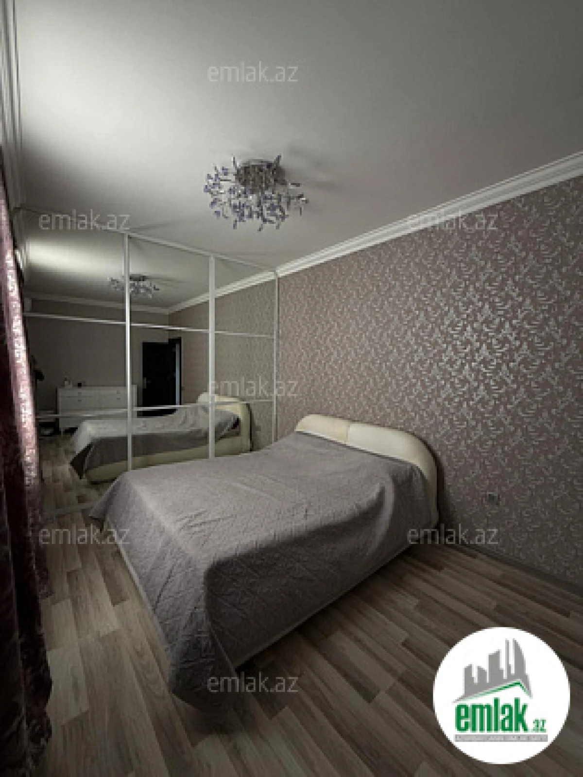 Satılır 3 otaqlı yeni tikili 112 m²